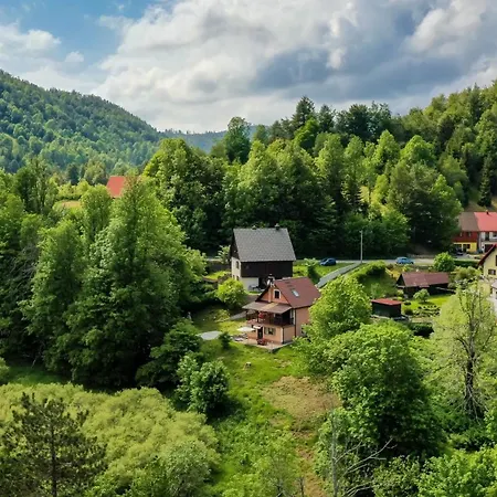Planinski Raj House With 2 For 10 Guests Lokve