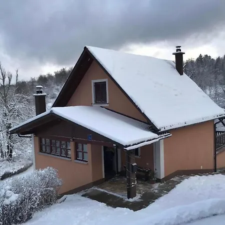 Appartamento Planinski Raj House With 2 For 10 Guests *