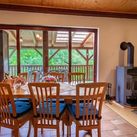 Planinski Raj House With 2 For 10 Guests Lokve